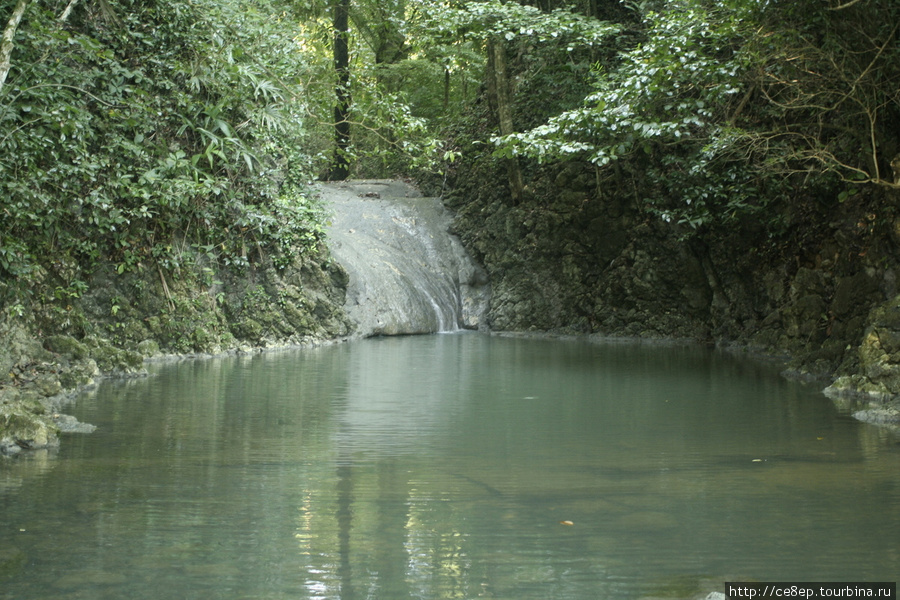 Водопады Семь алтарей Ливингстон, Гватемала