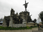 Памятник Магеллану, Лапу-Лапу, Ризалю и всем историческим деятелям (целый комплекс фигур)