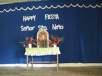 В школе, в актовом зале — статуя святого ребёнка (Иисуса), это местный филиппинский культ