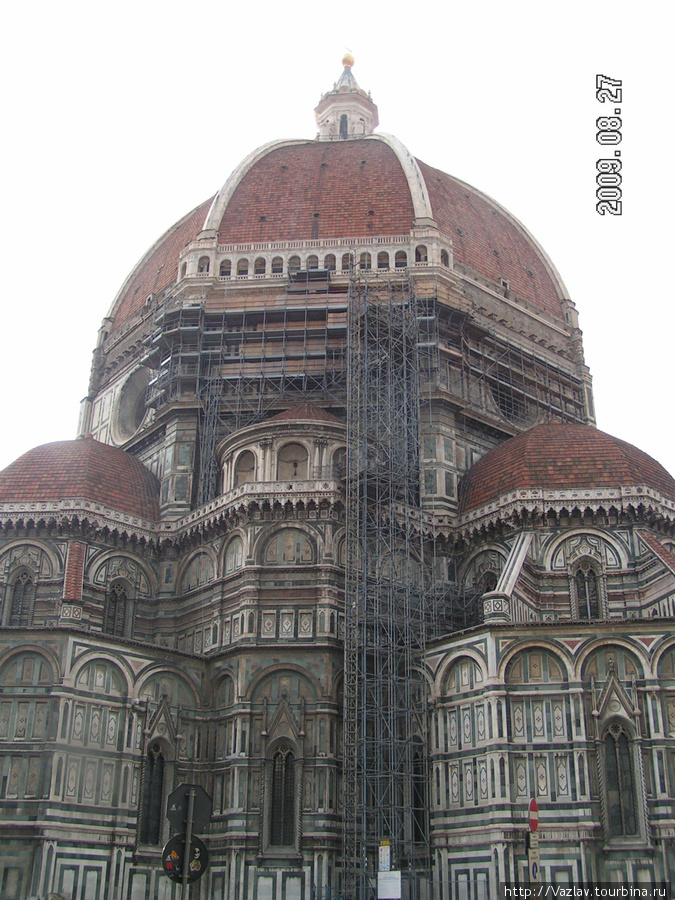 Вид на купол собора Флоренция, Италия