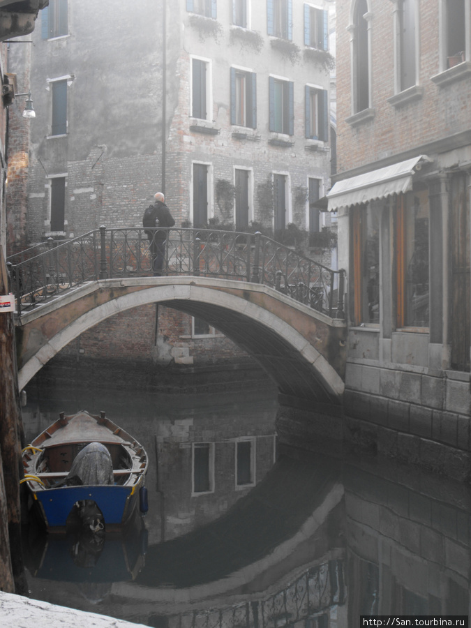 Зимние туманы Венеции и Бурано Венеция, Италия