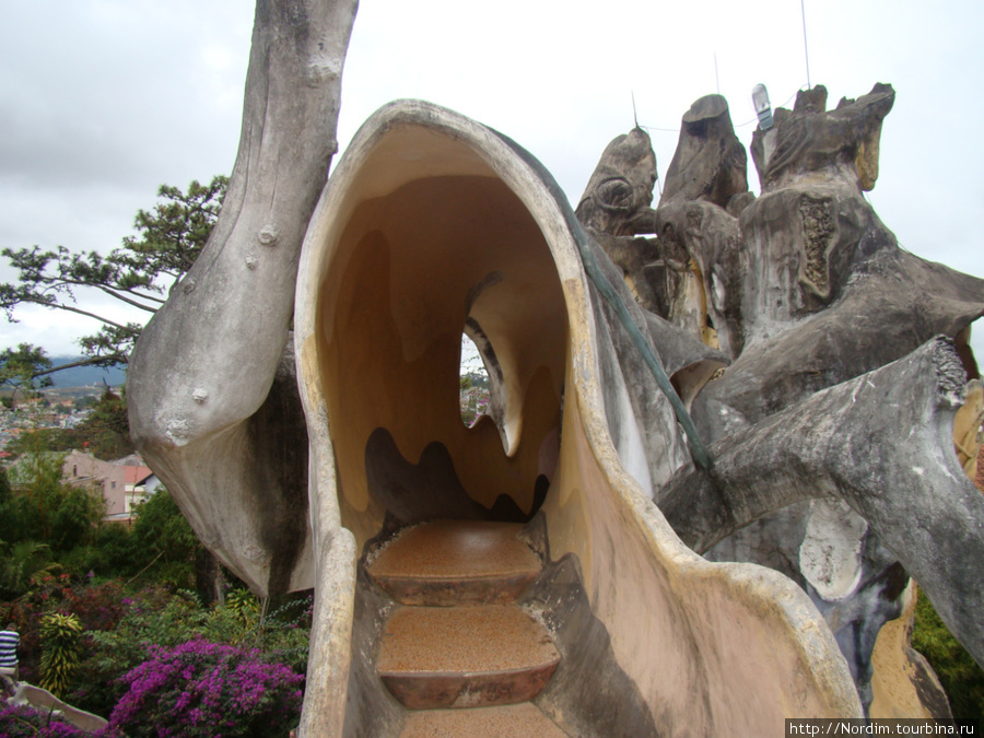 Далат, «Сумасшедший дом» Далат, Вьетнам