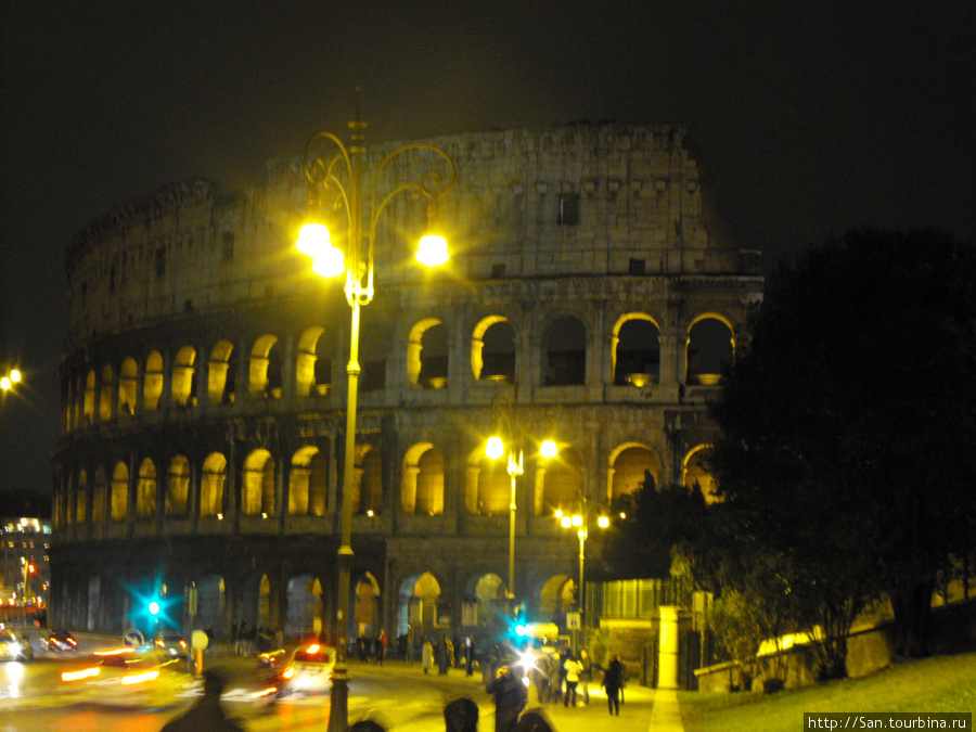 Ночной Колизей Рим, Италия
