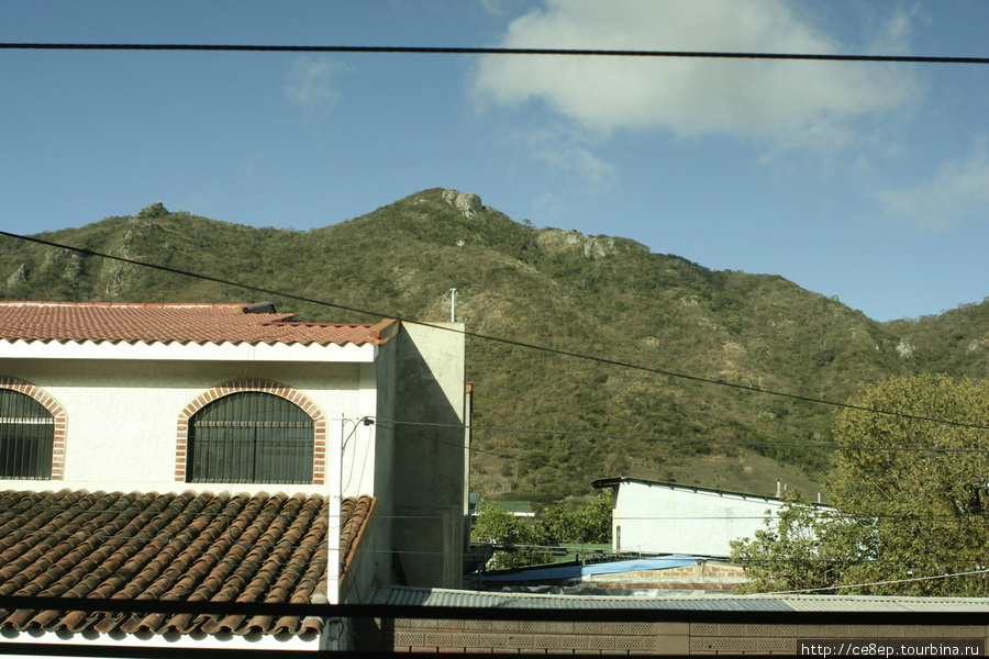 Вид из окна Хинотега, Никарагуа