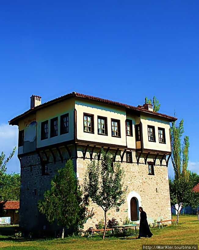 Крепость при монастыре Пловдивская область, Болгария