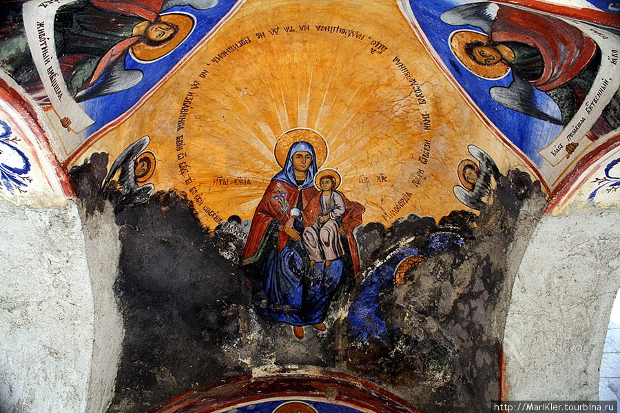 фрески под монашеским комплексом Пловдивская область, Болгария