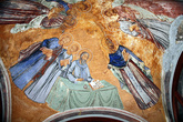 Фрески внутри постройки св.родника