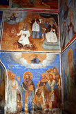 Фрески внутри постройки св.родника