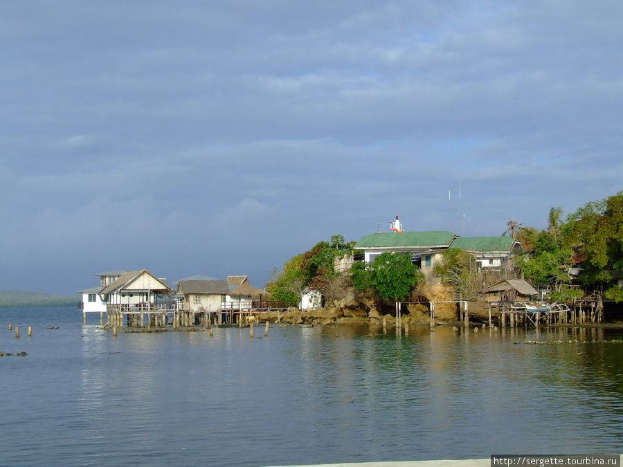 Дома на курьих ножках Пуэрто-Принсеса, остров Палаван, Филиппины