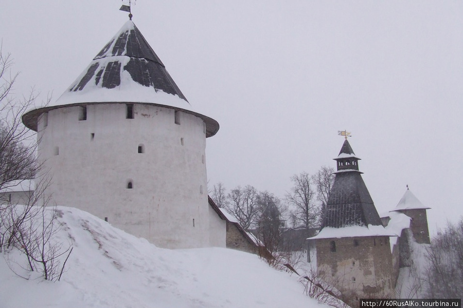 2010 февраль - Печорский монастырь (Псковская обл) Печоры, Россия