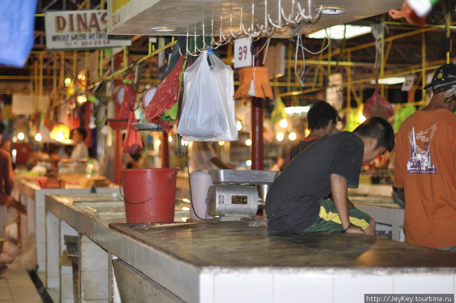 Рынок D'Talipapa Остров Боракай, Филиппины
