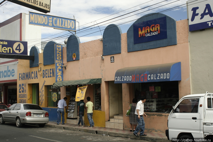 Живой сальвадорский город Санта-Ана, Сальвадор