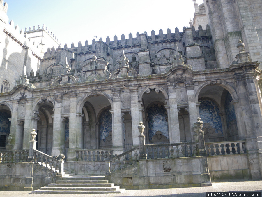 Замки и монастыри Португалия