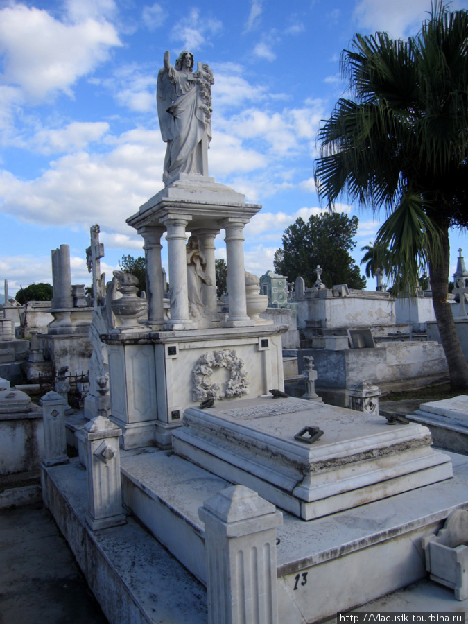 Кладбище Санта-Ифигения Сантьяго-де-Куба, Куба