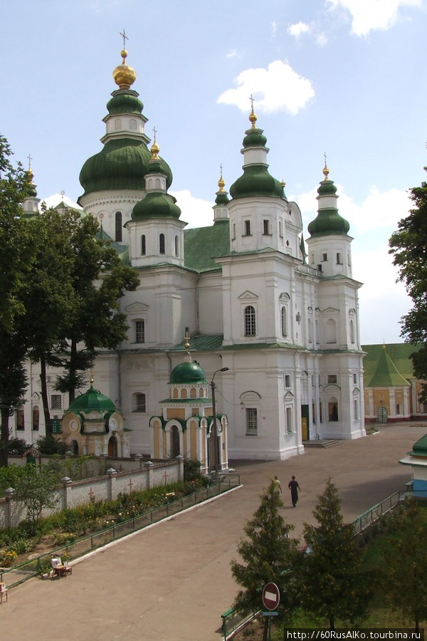 2008 Июль - Чернигов (церковные пещеры и Новгородский мост) Чернигов, Украина