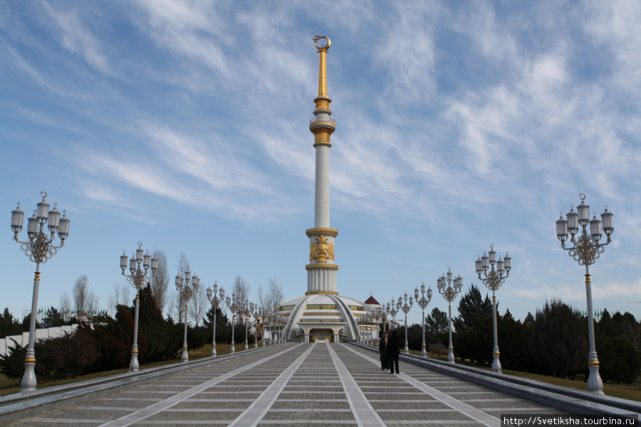 Восьминожка - символ независимости Туркменистана Ашхабад, Туркмения