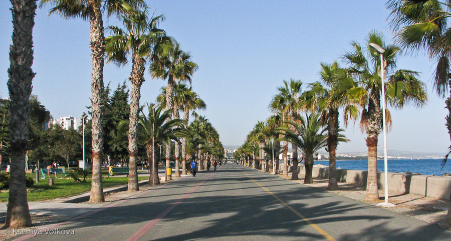 парк вдоль набережной Лимассол, Кипр