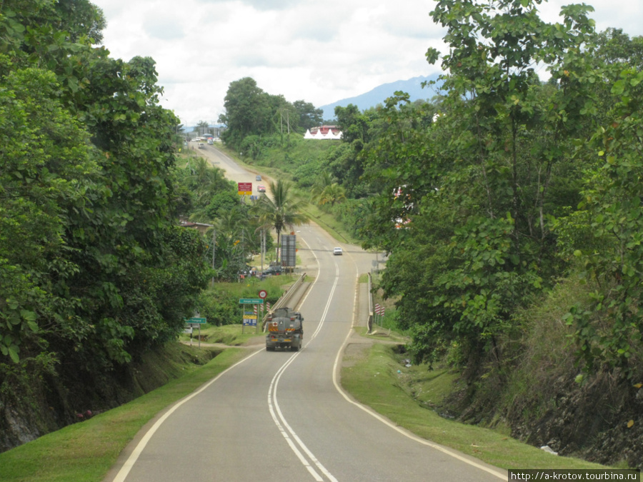 Автодороги в Сабахе весьма хорошие Кудат, Малайзия