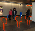 В метро Вены вместо турникетов