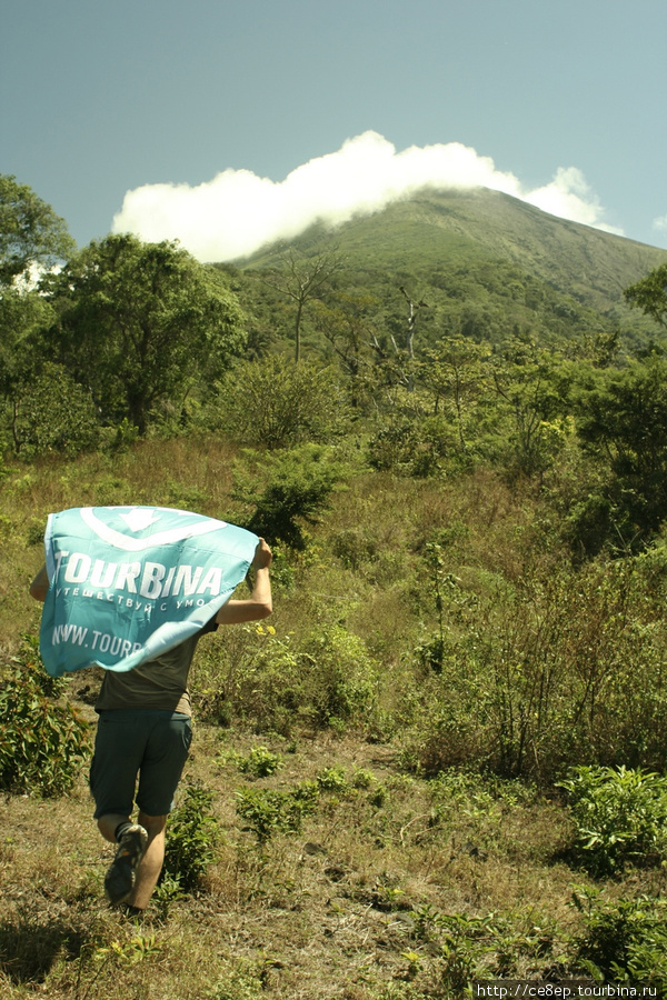 Все бегут на вулкан Остров Ометепе, Никарагуа