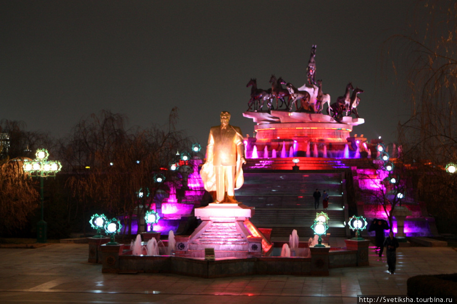 Ночной Ашхабад Ашхабад, Туркмения