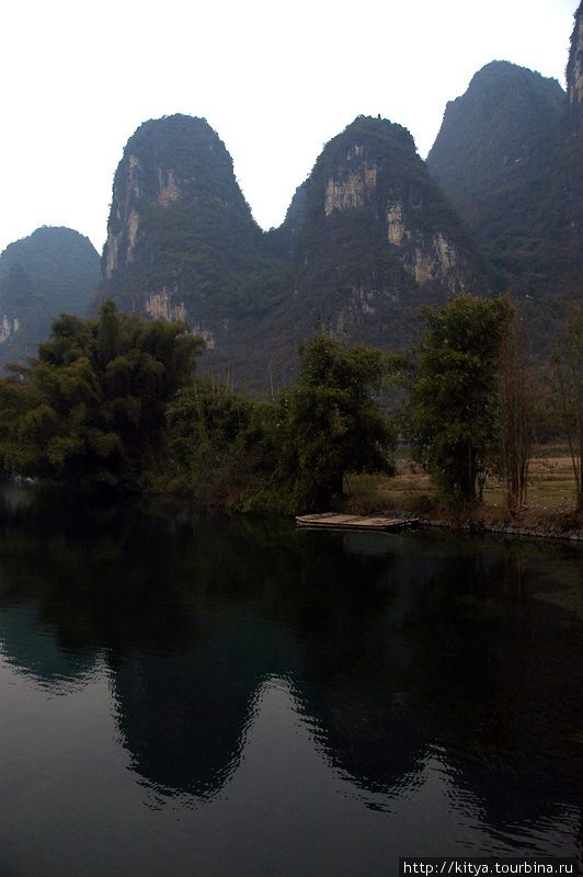 Пейзажи реки Юйлун Яншо, Китай