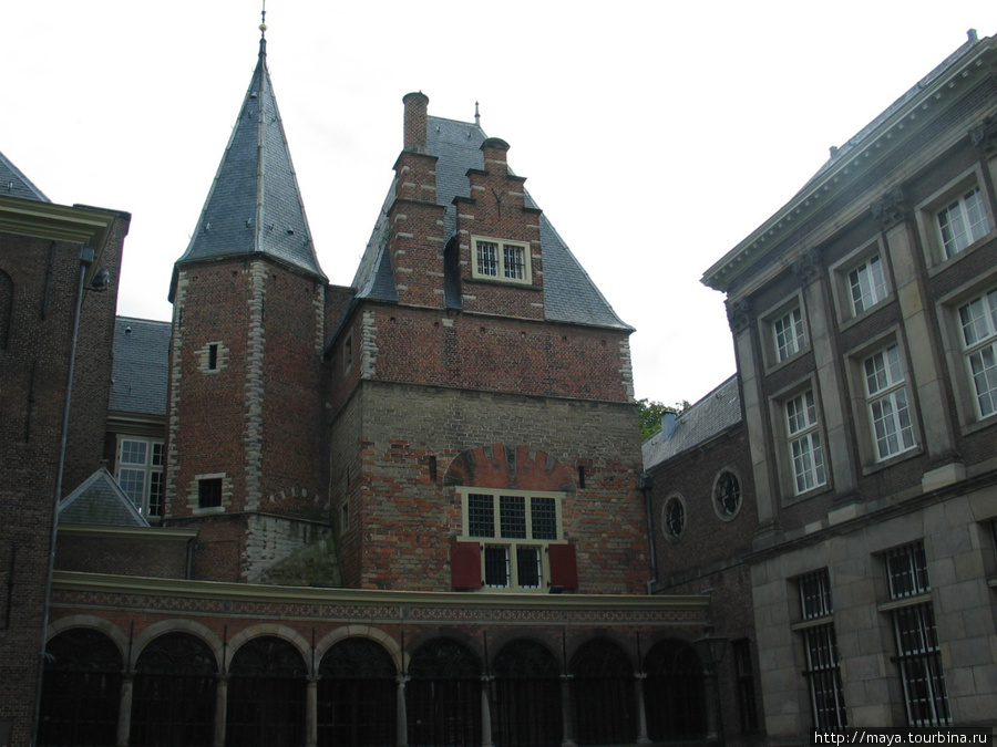 графский замок Лейден, Нидерланды