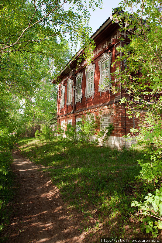 Старый дом. Калязин, Россия