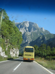Едем в горы. Большая часть Черногории -горная .Дикая первозданная природа,не испорченная промышленностью.