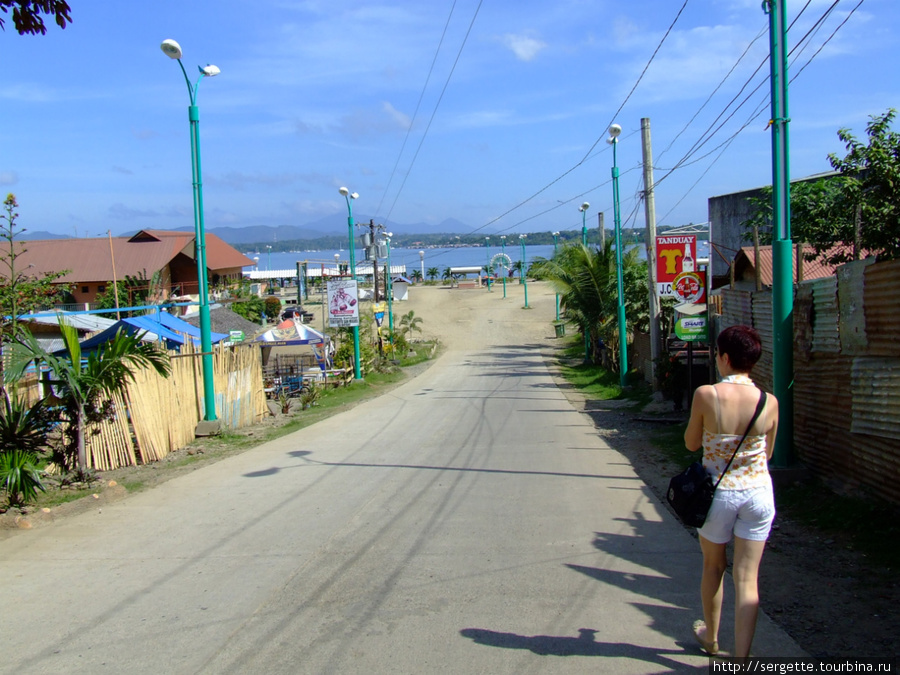 Спуск к набережной Пуэрто-Принсеса, остров Палаван, Филиппины