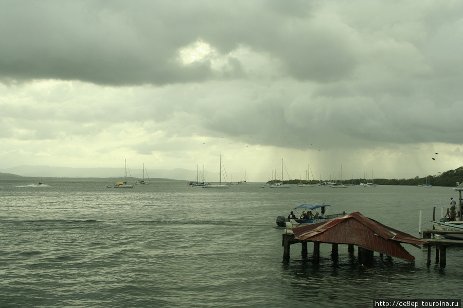 Созерцать море можно долго, пока дождь не пойдет Бокас-дель-Торо, Панама