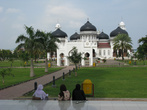 Главмечеть (мечеть Байтурахман) в дневное время