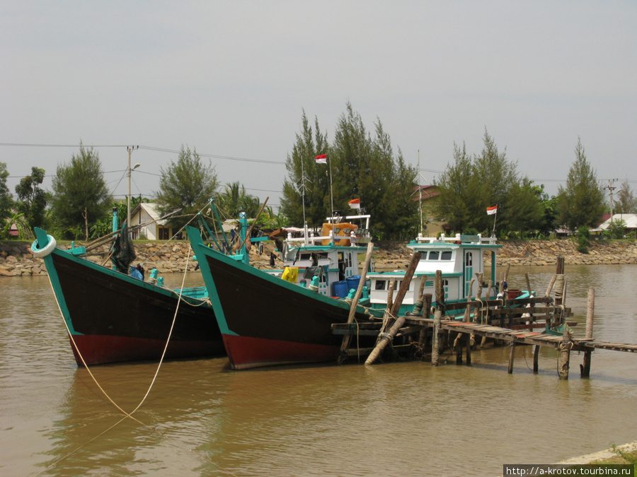 Ачех - город деревянных кораблей Банда-Ачех, Индонезия