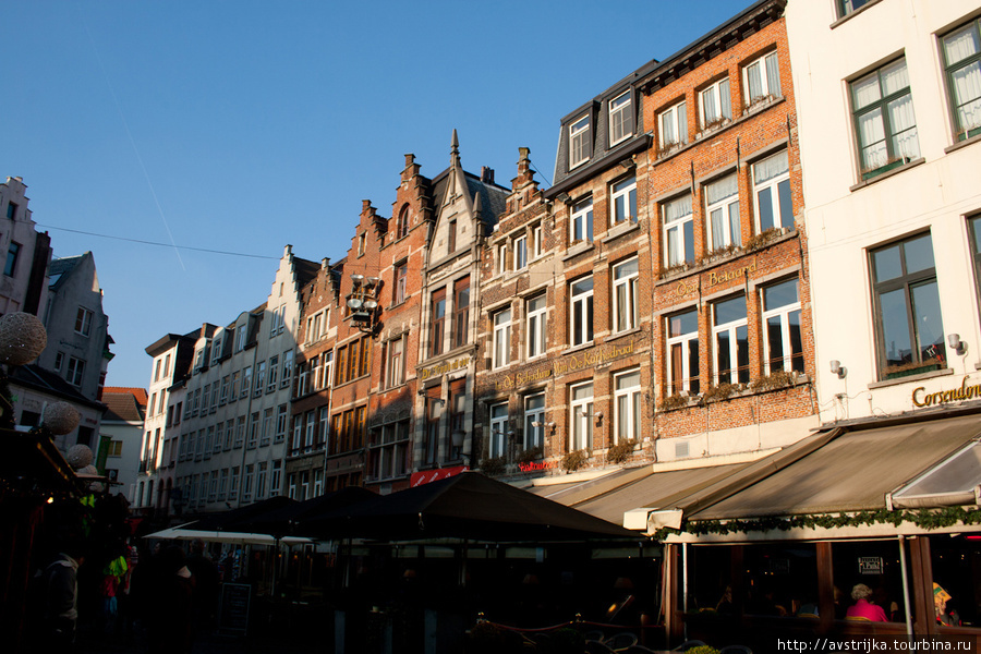 Улицы и витрины Антверпена Антверпен, Бельгия