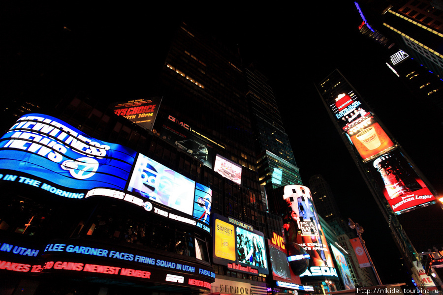 рекламы на Times Square Нью-Йорк, CША