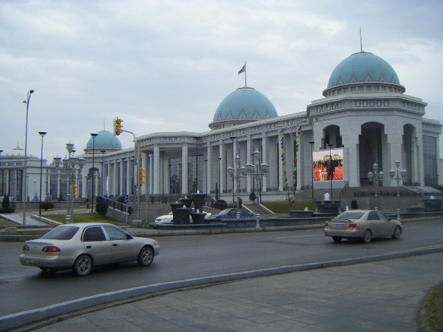 В столице Туркменистана Ашхабад, Туркмения