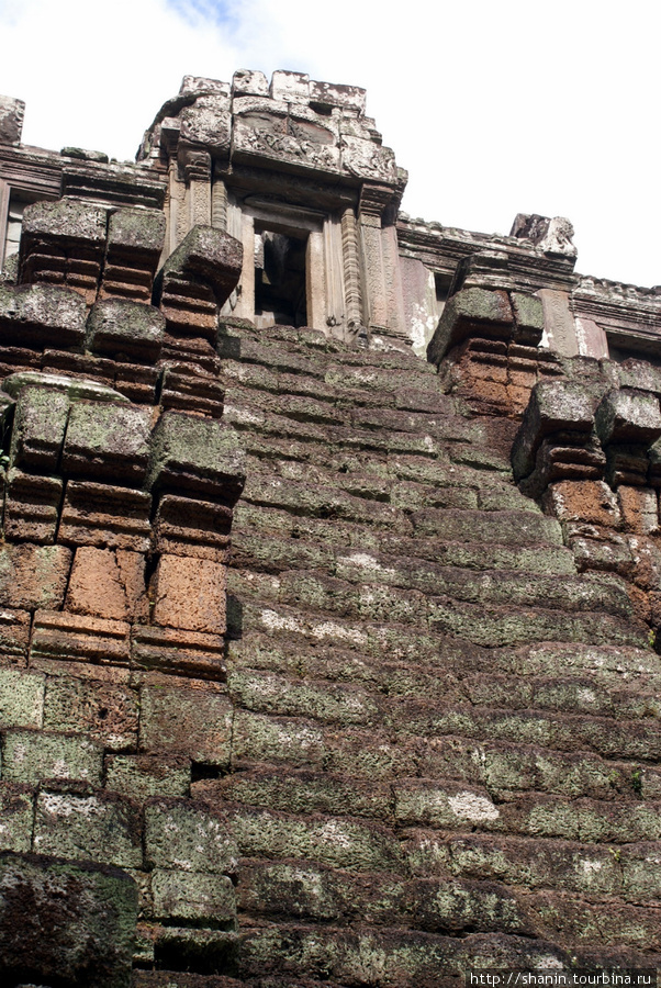 Храм Баксей Чамкронг Ангкор (столица государства кхмеров), Камбоджа