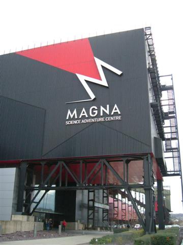 Центр научных развлечений Магна / Magna Science Adventure Center
