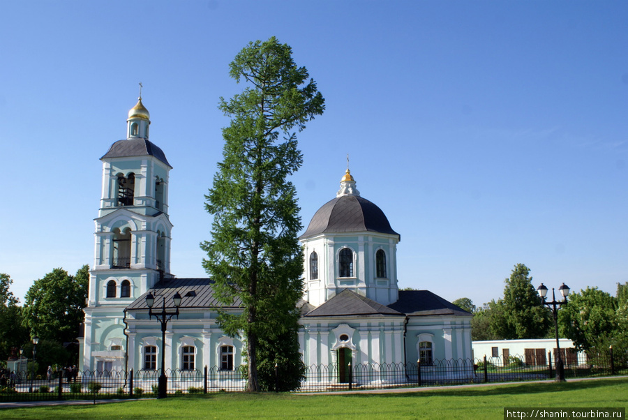 Храм образу «Богоматери Живоносный Источник» построен в 1759-1765 гг. Москва, Россия