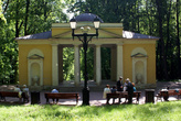 Павильон «Нерастанкино» построен в 1803-1804 годах по проекту И.В. Еготова.