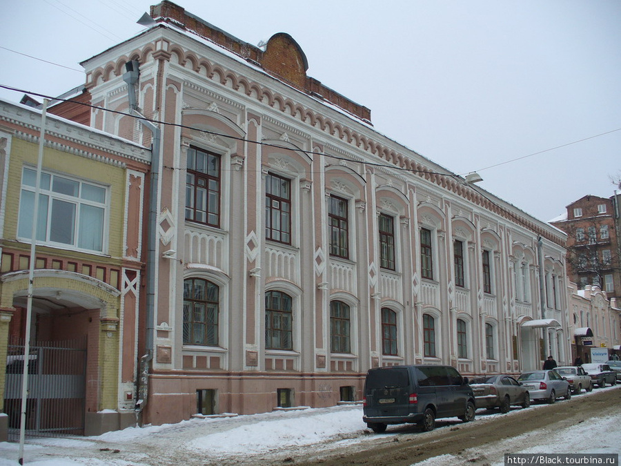 Улица Гоголя. Здание третьей мужской гимназии Харьков, Украина