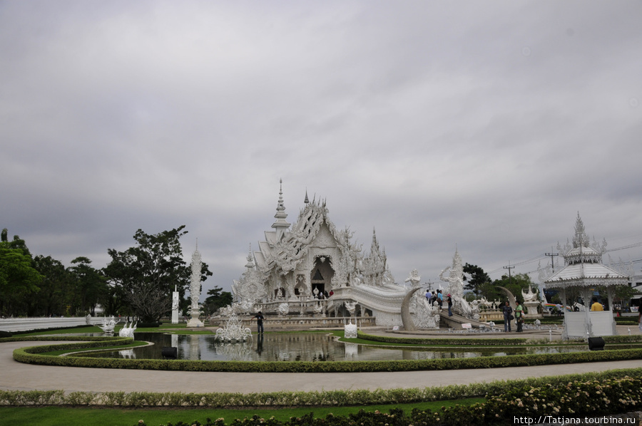 Белый храм Wat Rong Khun