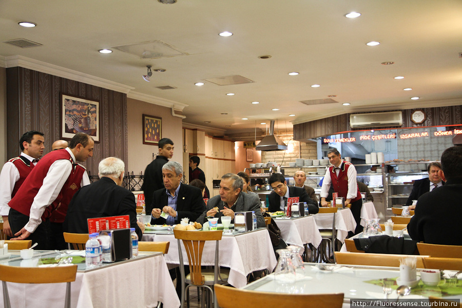 Типичная едальня в Анкаре.