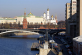 Дом на Набережной и кремль