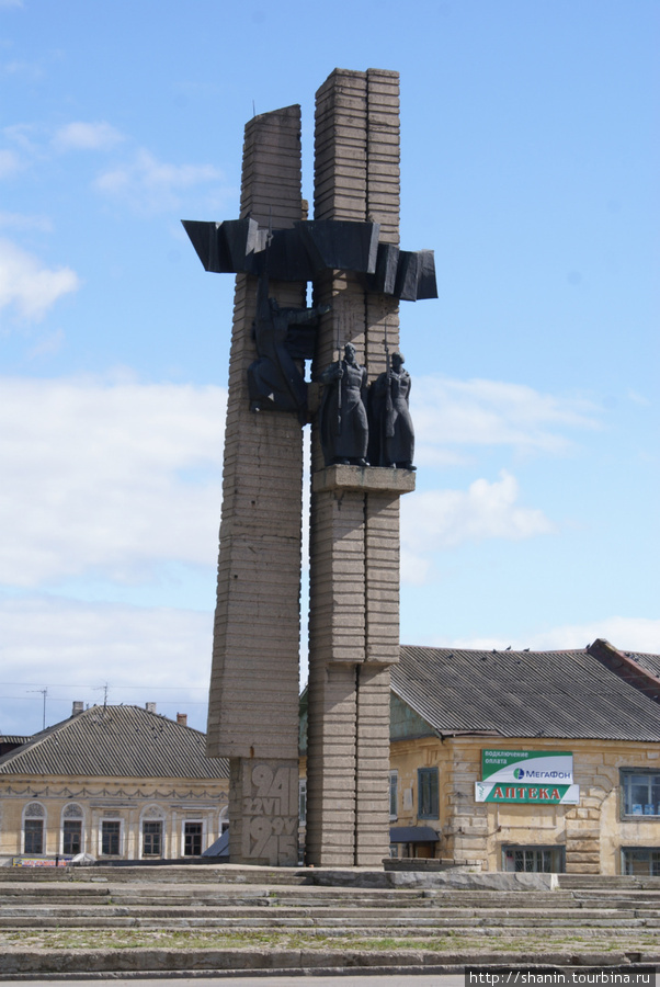 Монумент героям войны в Бежецке Бежецк, Россия