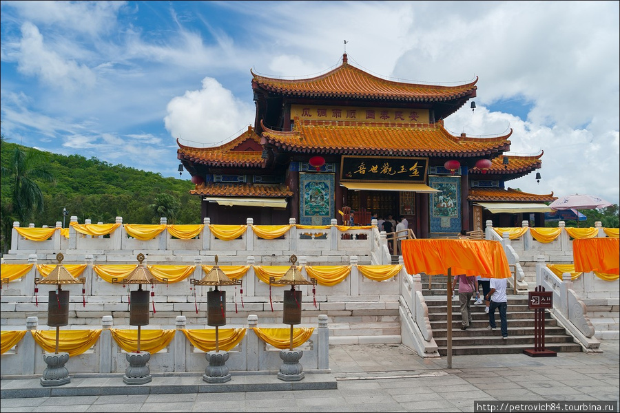Китай, о. Хайнань, Центр буддизма «Наньшаньсы» Санья, Китай
