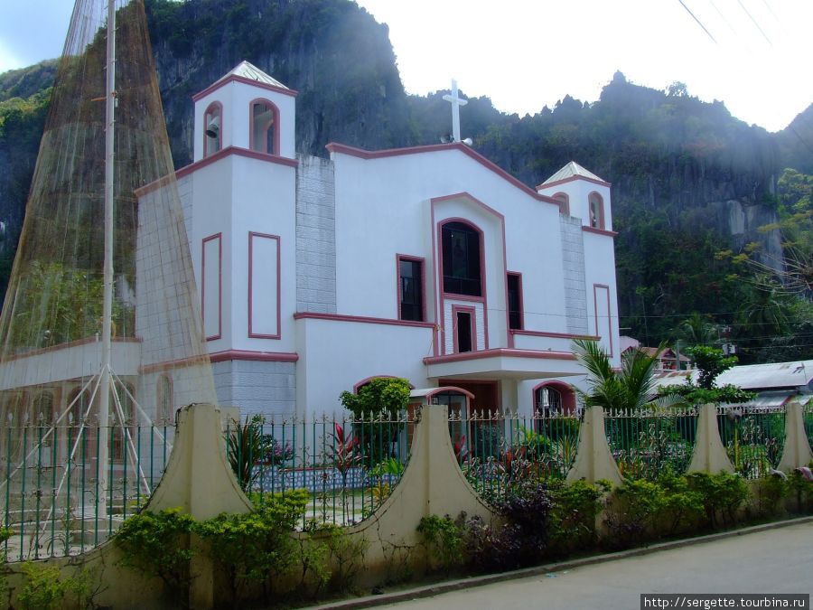 Местная католическая церковь Эль-Нидо, остров Палаван, Филиппины
