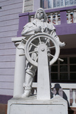 Памятник морехову в Туапсе