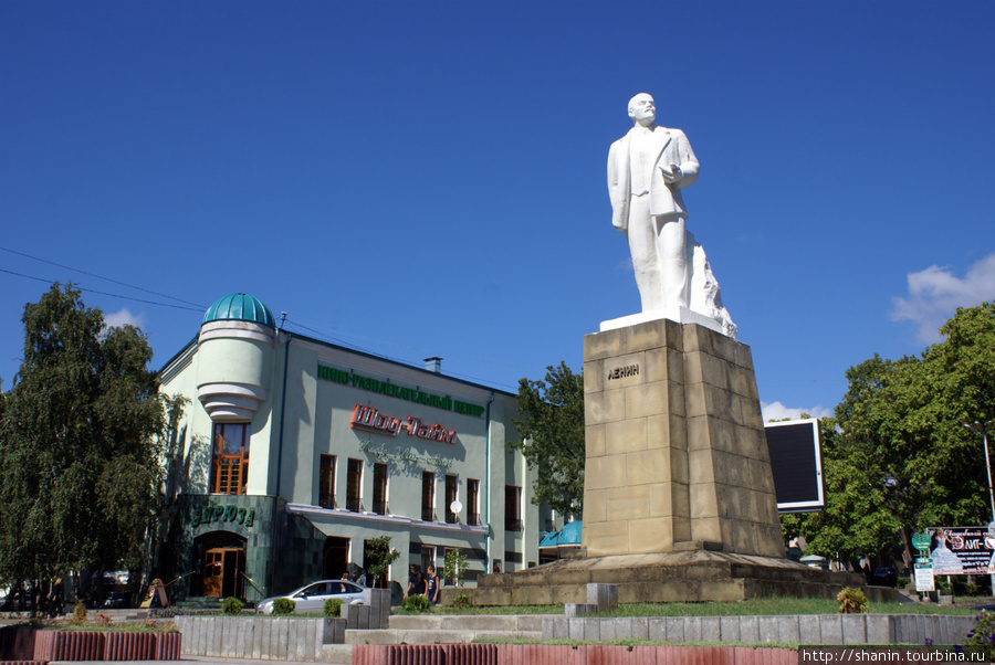 Памятник Ленину в Туапсе Туапсе, Россия