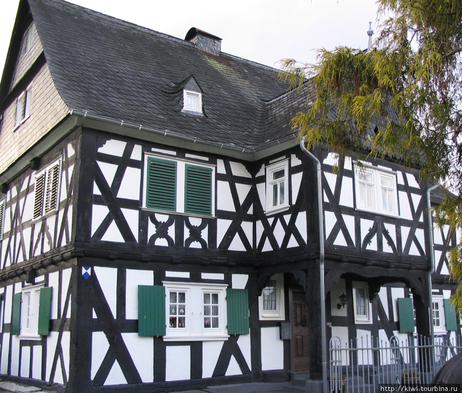 Дом старосты, постройка 1680 года Зиген, Германия
